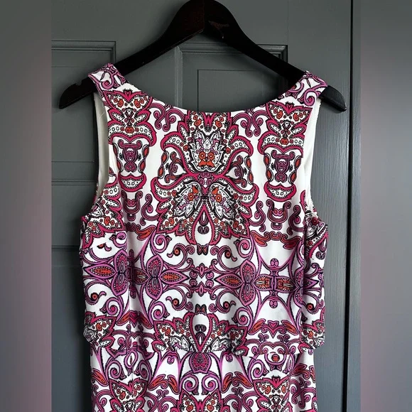 Vince Camuto - Elegant Multicolor Patterned Dress
 Size 8 - Picture 2 of 7